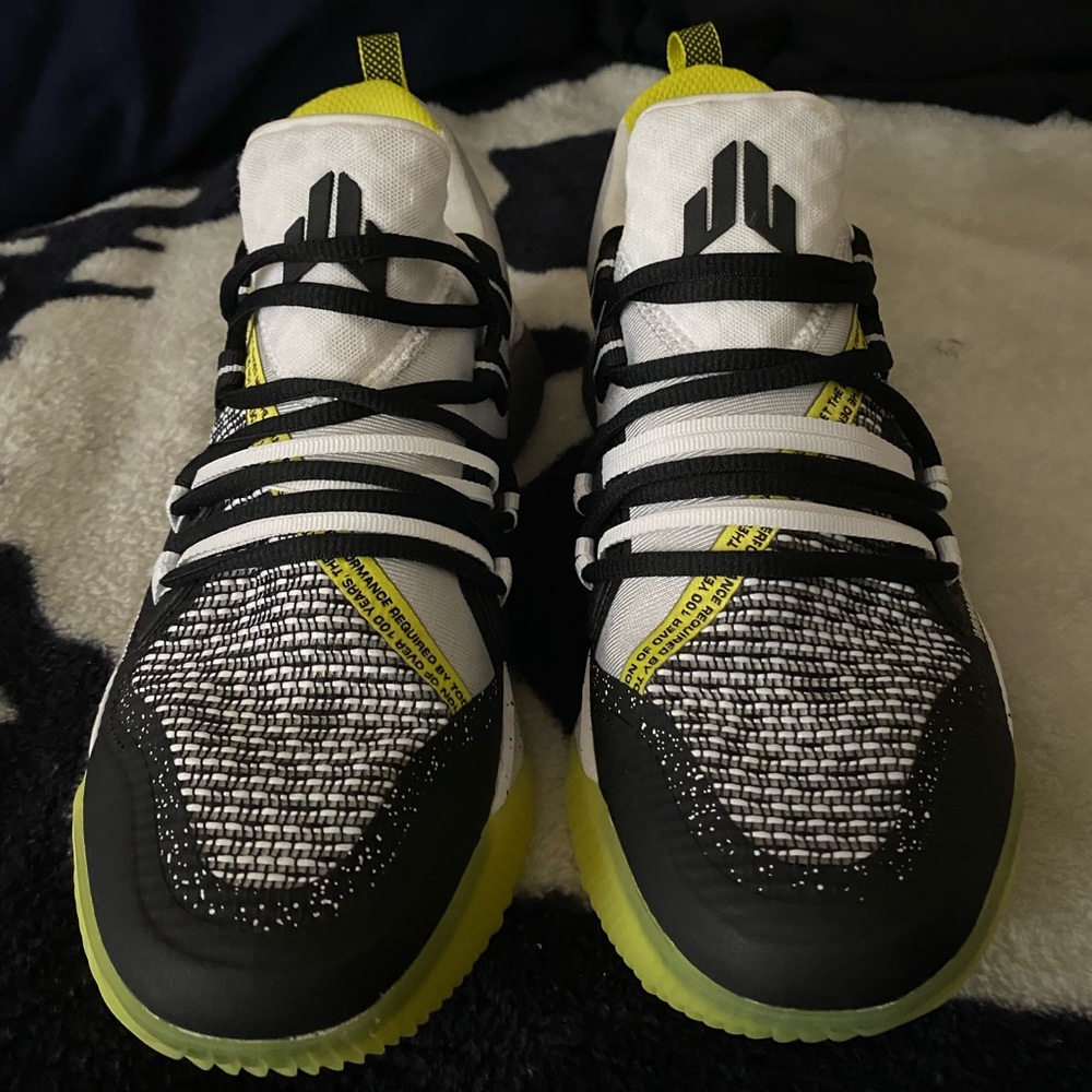 Reebok - Men’s size 8.5 never worn